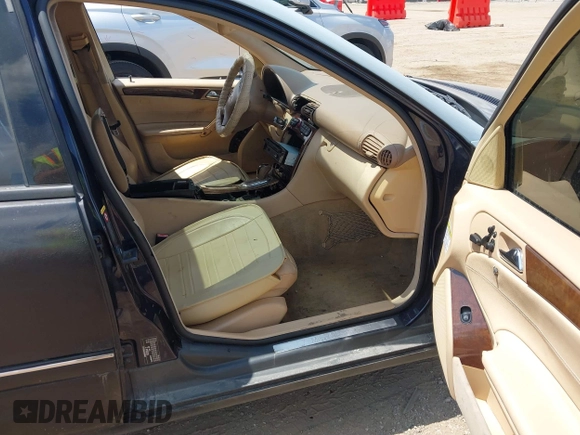 2002 Mercedes-Benz C 230/260/280/320 with VIN WDBRF61J22F160864, listed as a IAAI auction lot 42626253 with 197,552 mi miles and . Bid and sale history available at DreamBid. Image 5.