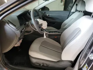 2020 Hyundai Sonata SEL z VIN 5NPEL4JA9LH031038, wystawiony jako Copart lot #52035705 z przebiegiem 48 004 mil mil oraz Nie do naprawy. Historia ofert i sprzedaży dostępna na DreamBid. Obrazek 7.