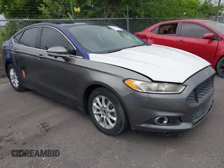 2015 Ford Fusion S with VIN 3FA6P0G71FR136550, listed as a IAAI auction lot 42163658 with 93,373 mi miles and . Bid and sale history available at carsss.com. Image 1.