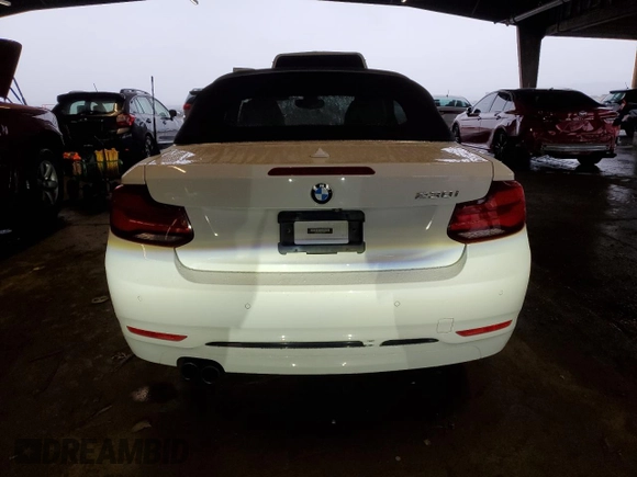 2020 BMW 2 Series 230i with VIN WBA2M7C04L7E23712, listed as a Copart auction lot 86177604 with 50,961 mi miles and Salvage Title. Bid and sale history available at carsss.com. Image 6.