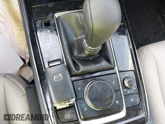 2024 Mazda CX-30 S Preferred with VIN 3MVDMBCM7RM638304, listed as a IAAI auction lot 41396590 with 15,702 mi miles and . Bid and sale history available at DreamBid. Image 11.