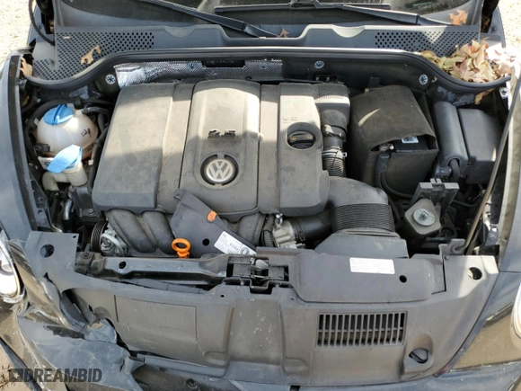 2012 Volkswagen Beetle 2.5L w/Sun/Sound/Nav PZEV with VIN 3VWHP7ATXCM647942, listed as a Copart auction lot 89161045 with 91,532 mi miles and Salvage Title. Bid and sale history available at carsss.com. Image 12.