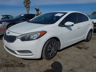 2016 Kia Forte LX with VIN KNAFK4A6XG5574596, listed as a IAAI auction lot 41641410 with 98,898 mi miles. Bid and sale history available at carsss.com. Image 2.