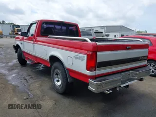1996 Ford F-150 with VIN 1FTEF14H3TLA99183, listed as a IAAI auction lot 41958926 with 223,150 mi miles. Bid and sale history available at carsss.com. Image 3.