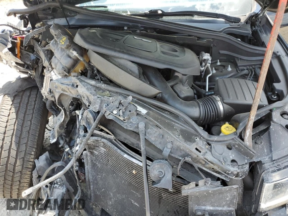 2018 Jeep Grand Cherokee Laredo E with VIN 1C4RJEAG1JC354221, listed as a Copart auction lot 58002715 with 108,223 mi miles and Salvage title. Bid and sale history available at DreamBid. Image 12.