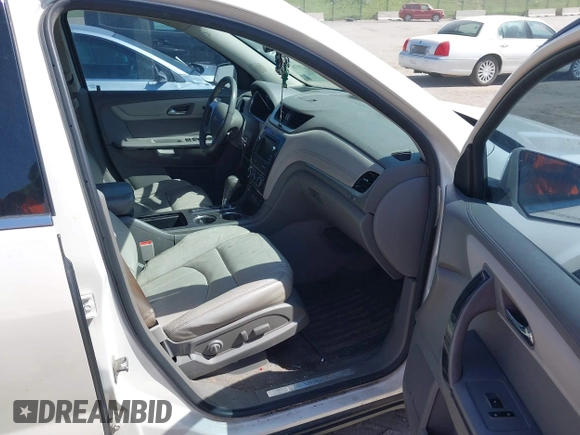 2013 Chevrolet Traverse LTZ z VIN 1GNKVLKD8DJ107168, wystawiony jako IAAI lot #42242078 z przebiegiem 271 640 mil mil oraz . Historia ofert i sprzedaży dostępna na DreamBid. Obrazek 5.