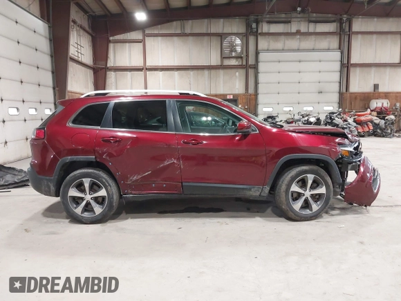 2019 Jeep Cherokee Limited z VIN 1C4PJMDX3KD352981, wystawiony jako IAAI lot #42505194 z przebiegiem 88 863 mil mil oraz . Historia ofert i sprzedaży dostępna na DreamBid. Obrazek 14.
