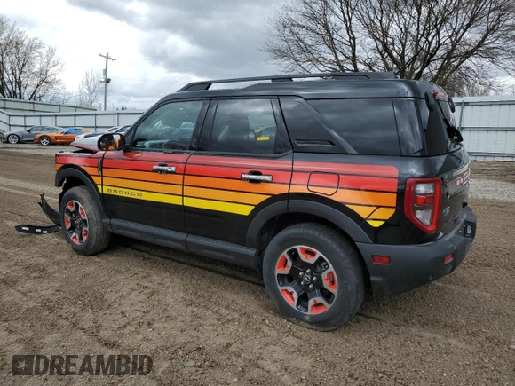 2025 Ford Bronco with VIN 3FMCR9KN4SRE07608, listed as a Copart auction lot 53671695 with 1,940 mi miles and Salvage title. Bid and sale history available at DreamBid. Image 2.