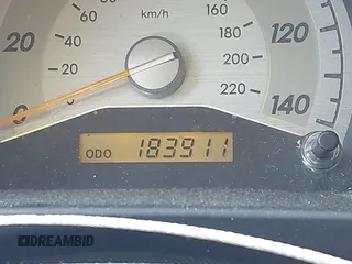 2006 Scion tC z VIN JTKDE177360118573, wystawiony jako IAAI lot #42143455 z przebiegiem 183 911 mil mil oraz . Historia ofert i sprzedaży dostępna na DreamBid. Obrazek 11.