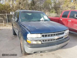 2001 Chevrolet Tahoe LT with VIN 1GNEC13T91J171857, listed as a IAAI auction lot 41095474 with 357,071 mi miles. Bid and sale history available at carsss.com. Image 6.