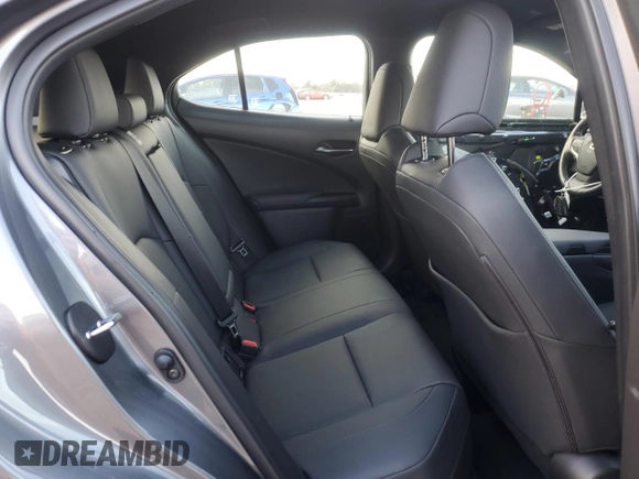 2021 Lexus UX 200 z VIN JTHX3JBHXM2040576, wystawiony jako Copart lot #83983914 z przebiegiem 28 897 mil mil oraz Szkoda całkowita • Salvage title. Historia ofert i sprzedaży dostępna na DreamBid. Obrazek 10.