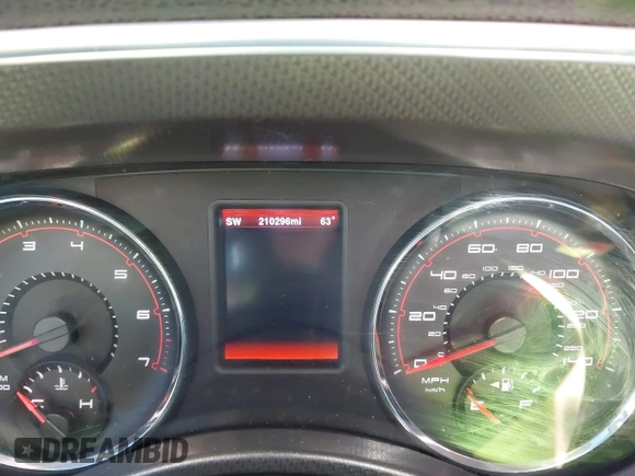 2014 Dodge Charger SXT with VIN 2C3CDXHGXEH148806, listed as a IAAI auction lot 41710035 with 210,296 mi miles and . Bid and sale history available at carsss.com. Image 7.