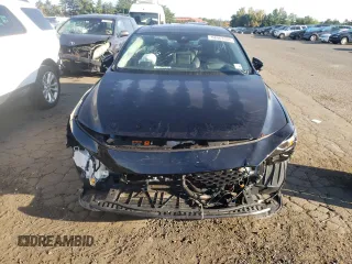 2021 Mazda 3 2.5 Turbo with VIN 3MZBPBAY1MM250450, listed as a Copart auction lot 68463304 with 11,594 mi miles and Salvage Title. Bid and sale history available at DreamBid. Image 5.