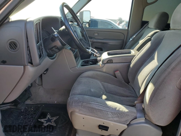 2004 Chevrolet Suburban LS with VIN 1GNFK16Z64J252424, listed as a Copart auction lot 85665394 with 0 mi miles and Salvage Title. Bid and sale history available at carsss.com. Image 7.