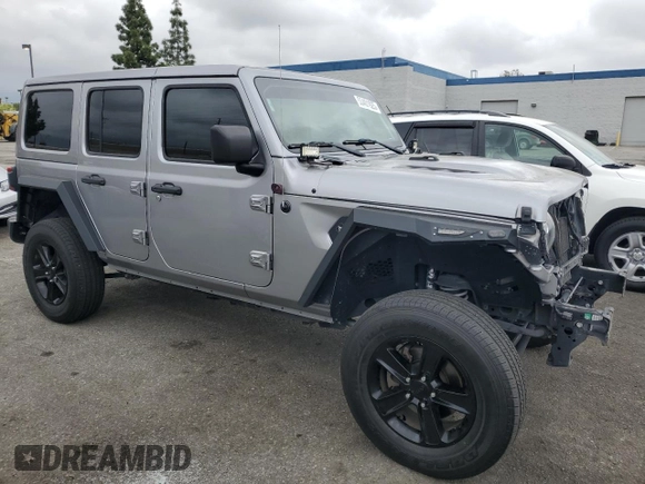 2018 Jeep Wrangler Unlimited Rubicon with VIN 1C4HJXFN7JW211402, listed as a Copart auction lot 53401925 with 79,041 mi miles and Salvage title. Bid and sale history available at DreamBid. Image 4.