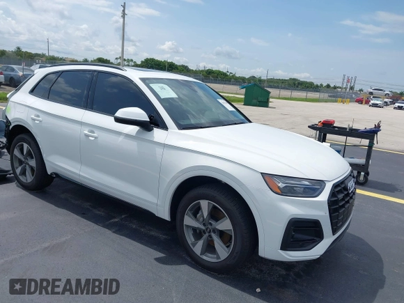 2025 Audi Q5 Premium с VIN WA1ABAFY3S2050913, выставлен на аукционе IAAI как лот 42403495 с пробегом 1 673 миль миль и . История ставок и продаж доступна на DreamBid. Изображение 1.