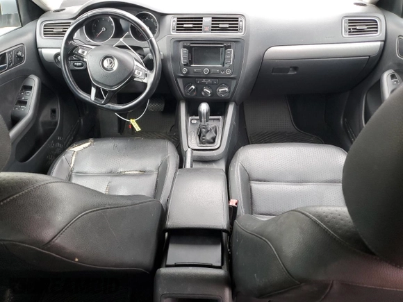 2015 Volkswagen Jetta SE with VIN 3VWD17AJ5FM260475, listed as a Copart auction lot 84764864 with 119,189 mi miles and Salvage title. Bid and sale history available at DreamBid. Image 8.