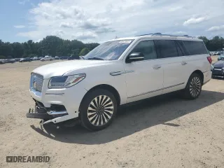 2019 Lincoln Navigator L Reserve with VIN 5LMJJ3LT6KEL07874, listed as a Copart auction lot 63613023 with 82,077 mi miles. Bid and sale history available at carsss.com. Image 1.