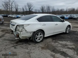 2013 Nissan Altima 2.5 S with VIN 1N4AL3AP6DN471352, listed as a Copart auction lot 52725865 with 167,576 mi miles and Salvage Title. Bid and sale history available at carsss.com. Image 3.