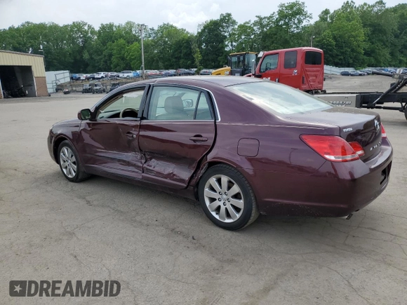 2006 Toyota Avalon XL z VIN 4T1BK36B36U084230, wystawiony jako Copart lot #59911975 z przebiegiem 134 984 mil mil oraz Szkoda całkowita • Salvage title. Historia ofert i sprzedaży dostępna na DreamBid. Obrazek 2.