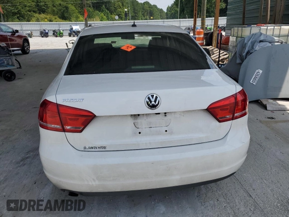 2012 Volkswagen Passat S с VIN 1VWAP7A30CC037230, выставлен на аукционе Copart как лот 62407865 с пробегом 161 242 миль миль и Списание • Salvage title. История ставок и продаж доступна на DreamBid. Изображение 6.