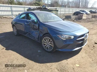2022 Mercedes-Benz CLA with VIN W1K5J4HB5NN253508, listed as a Copart auction lot 47726775 with 32,981 mi miles and Salvage Title. Bid and sale history available at carsss.com. Image 4.