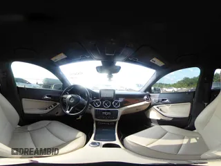 2014 Mercedes-Benz CLA 250 с VIN WDDSJ4EBXEN113882, выставлен на аукционе IAAI как лот 42426754 с пробегом 121 138 миль миль и . История ставок и продаж доступна на DreamBid. Изображение 18.