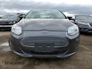 2016 Ford Focus Electric z VIN 1FADP3R45GL221550, wystawiony jako Copart lot #43874655 z przebiegiem 70 651 mil mil oraz Szkody całkowita. Historia ofert i sprzedaży dostępna na DreamBid. Obrazek 5.