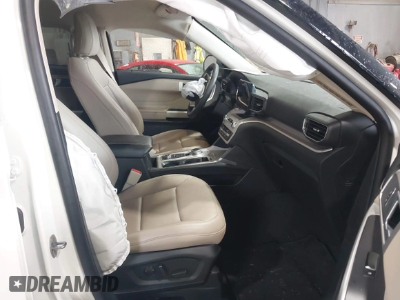 2023 Ford Explorer XLT с VIN 1FMSK8DH8PGC42744, выставлен на аукционе IAAI как лот 42436176 с пробегом 11 840 миль миль и . История ставок и продаж доступна на DreamBid. Изображение 5.