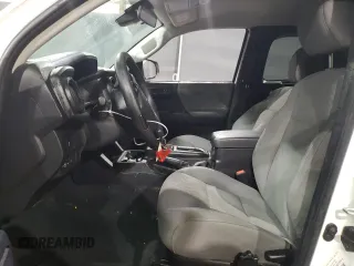2023 Toyota Tacoma SR с VIN 3TYRX5GN5PT085981, выставлен на аукционе Copart как лот 43403015 с пробегом 32 567 миль миль и Чистый • Clean title. История ставок и продаж доступна на DreamBid. Изображение 7.