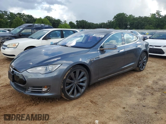 2013 Tesla Model S с VIN 5YJSA1CG6DFP21533, выставлен на аукционе Copart как лот 60850815 с пробегом 24 220 миль миль и На запчасти • Non repairable. История ставок и продаж доступна на DreamBid. Изображение 1.