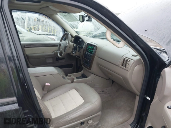 2003 Ford Explorer Eddie Bauer with VIN 1FMDU74W03UB93711, listed as a IAAI auction lot 41928384 with 187,255 mi miles and . Bid and sale history available at DreamBid. Image 5.