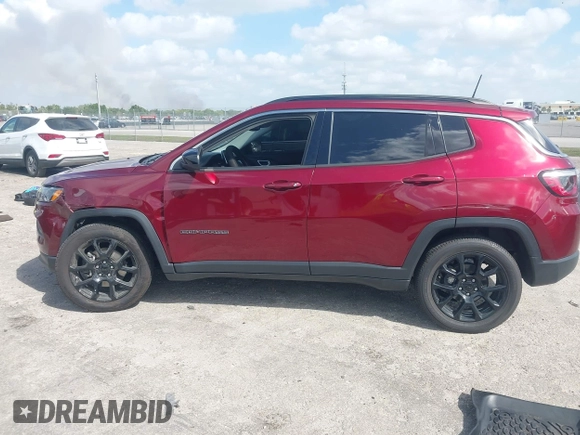 2022 Jeep Compass Latitude Lux с VIN 3C4NJDFBXNT129800, выставлен на аукционе IAAI как лот 42108134 с пробегом 69 720 миль миль и . История ставок и продаж доступна на DreamBid. Изображение 14.