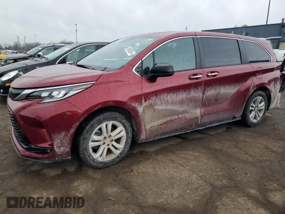 2022 Toyota Sienna XSE z VIN 5TDXSKFC6NS045485, wystawiony jako Copart lot #86983854 z przebiegiem 59 393 mil mil oraz Nie do naprawy • Non repairable. Historia ofert i sprzedaży dostępna na DreamBid. Obrazek 1.