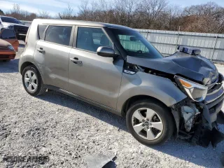 2019 Kia Soul with VIN KNDJN2A28K7643837, listed as a Copart auction lot 84820324 with 53,152 mi miles and Salvage Title. Bid and sale history available at carsss.com. Image 4.