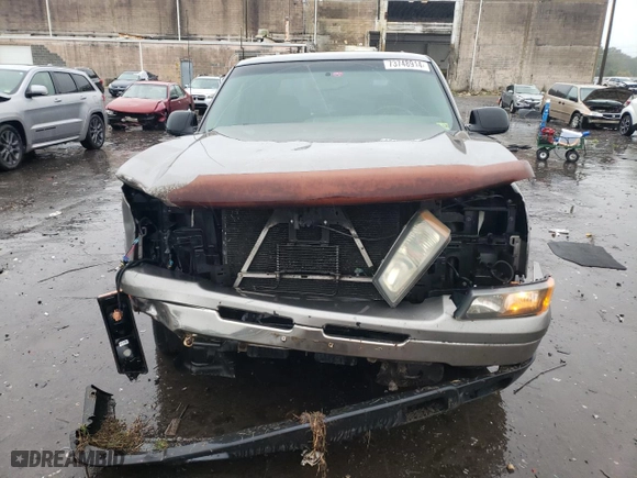 2007 Chevrolet Silverado 1500 Classic LS with VIN 2GCEC13V171129275, listed as a Copart auction lot 73748914 with 266,116 mi miles and Salvage Title. Bid and sale history available at carsss.com. Image 5.