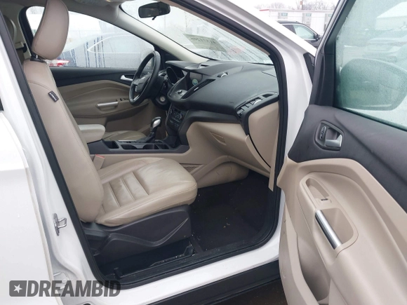 2018 Ford Escape SEL with VIN 1FMCU9HD9JUA69594, listed as a IAAI auction lot 41571208 with 124,193 mi miles. Bid and sale history available at carsss.com. Image 5.