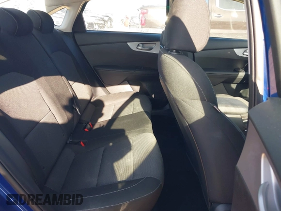 2024 Kia Forte LXS with VIN 3KPF24AD2RE749898, listed as a IAAI auction lot 41620623 with 4,378 mi miles and . Bid and sale history available at DreamBid. Image 8.