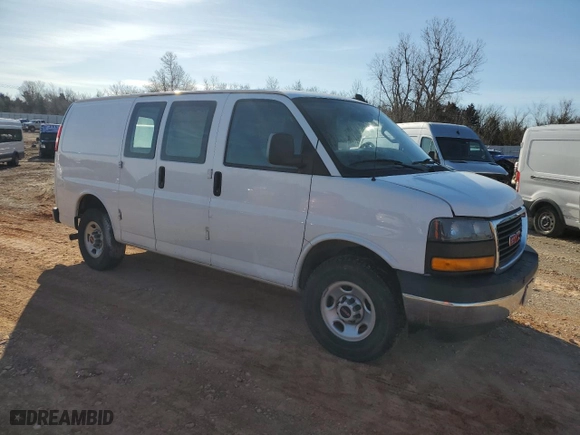 2021 GMC Savana Cargo Van with VIN 1GTW7AFP7M1237424, listed as a Copart auction lot 44988715 with 0 mi miles and Salvage Title. Bid and sale history available at carsss.com. Image 4.