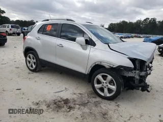 2016 Chevrolet Trax LTZ with VIN 3GNCJRSB5GL255423, listed as a Copart auction lot 86134524 with 61,776 mi miles and Salvage Title. Bid and sale history available at carsss.com. Image 4.