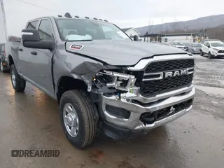2024 Ram 2500 Tradesman with VIN 3C6UR5CJ2RG315276, listed as a IAAI auction lot 41570729 with 137 mi miles. Bid and sale history available at carsss.com. Image 6.