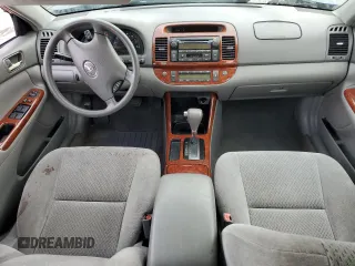 2002 Toyota Camry LE z VIN 4T1BE32K92U543686, wystawiony jako Copart lot #57792175 z przebiegiem 187 912 mil mil oraz Nie do naprawy • Non repairable. Historia ofert i sprzedaży dostępna na DreamBid. Obrazek 8.