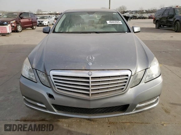 2012 Mercedes-Benz E 350 Luxury with VIN WDDHF2EB6CA530985, listed as a Copart auction lot 49443925 with 114,641 mi miles and Clean title. Bid and sale history available at DreamBid. Image 5.