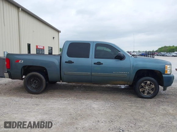 2008 Chevrolet Silverado 1500 LTZ with VIN 3GCEK13398G289804, listed as a IAAI auction lot 42049924 with 262,434 mi miles. Bid and sale history available at carsss.com. Image 13.