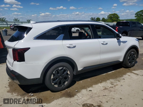 2024 Kia Sorento S z VIN 5XYRL4JC4RG287168, wystawiony jako Copart lot #58408125 z przebiegiem 36 177 mil mil oraz Czysty tytuł • Clean title. Historia ofert i sprzedaży dostępna na DreamBid. Obrazek 3.