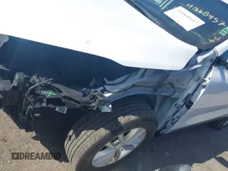 2018 Kia Sorento LX V6 with VIN 5XYPGDA57JG371874, listed as a IAAI auction lot 41668457 with 130,022 mi miles. Bid and sale history available at carsss.com. Image 18.