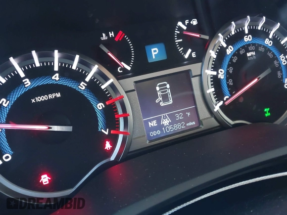2018 Toyota 4Runner SR5 with VIN JTEBU5JR4J5507930, listed as a IAAI auction lot 41292536 with 105,882 mi miles and . Bid and sale history available at DreamBid. Image 7.