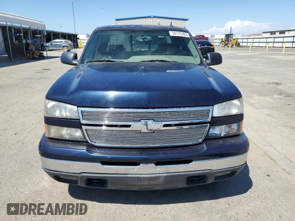 2006 Chevrolet Silverado 1500 LT1 with VIN 2GCEC13TX61215150, listed as a Copart auction lot 54175305 with 145,866 mi miles and Salvage Title. Bid and sale history available at carsss.com. Image 5.