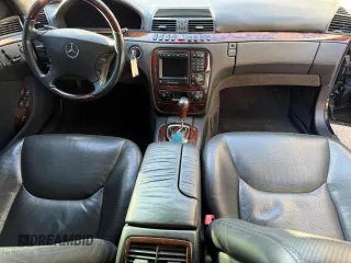 2001 Mercedes-Benz S-Class 6.0L with VIN WDBNG78J61A166847, listed as a Copart auction lot 47702305 with 111,103 mi miles and Salvage Title. Bid and sale history available at carsss.com. Image 9.