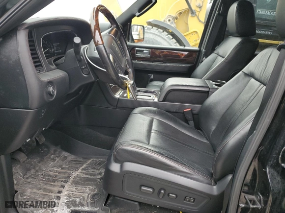 2017 Lincoln Navigator L Reserve with VIN 5LMJJ3LT5HEL01282, listed as a Copart auction lot 43529445 with 128,989 mi miles and Non Repairable. Bid and sale history available at carsss.com. Image 7.
